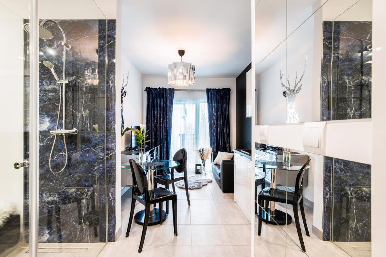 Apartment Nowoczesny Glamour Z Prysznicem Posrodku - Dostep Na Kod, Parking